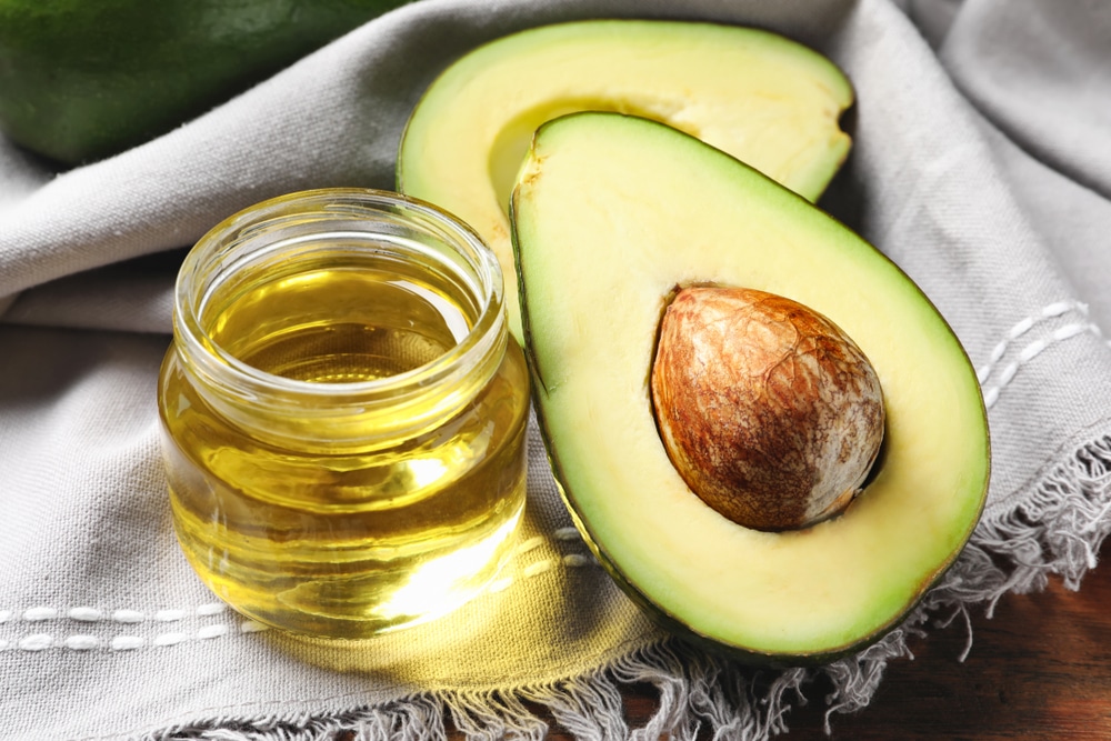 Read more about the article You Should Be Using Avocado Oil For Your Hair And Here Is Why